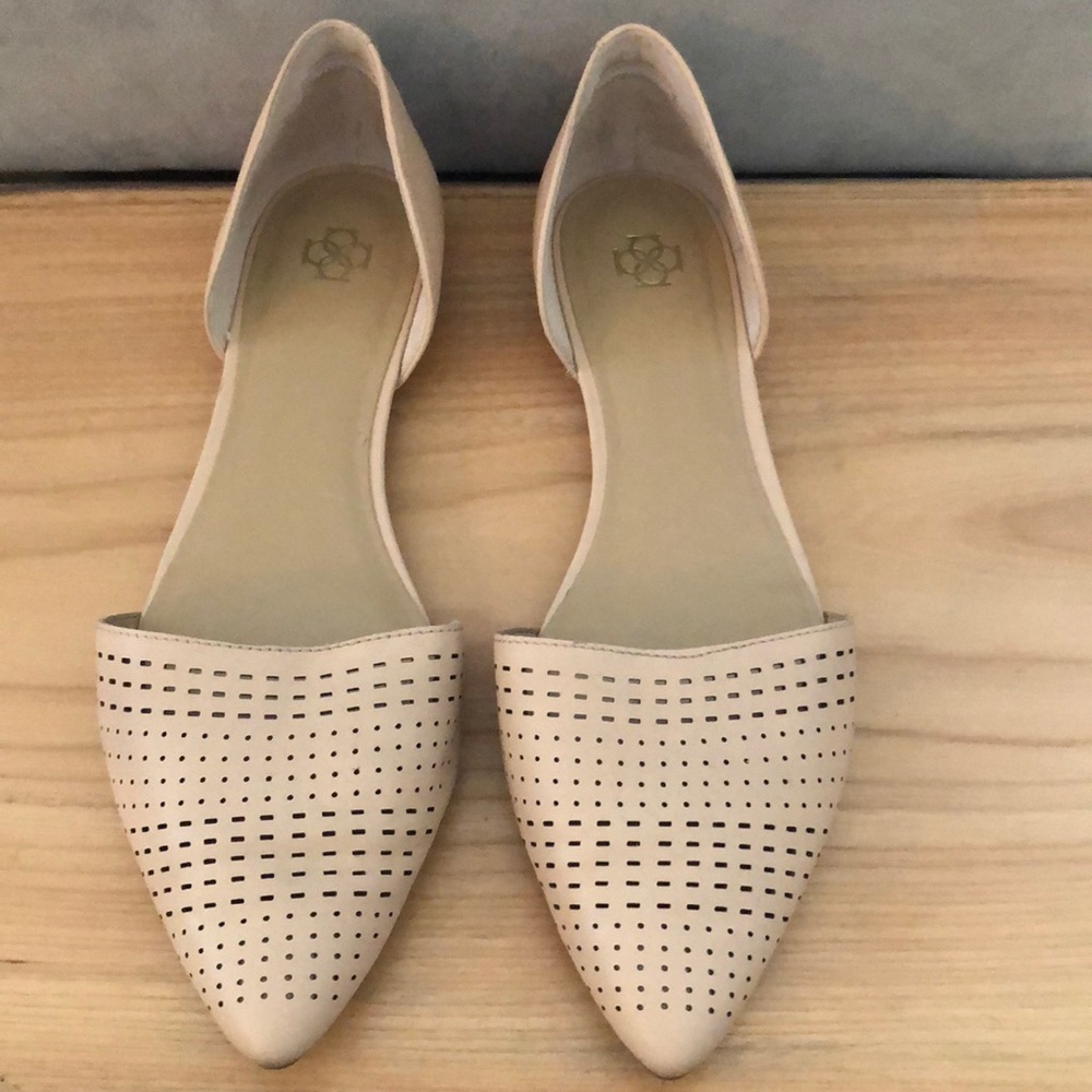 🌟Sale! Ann Taylor nude d’orsay flats